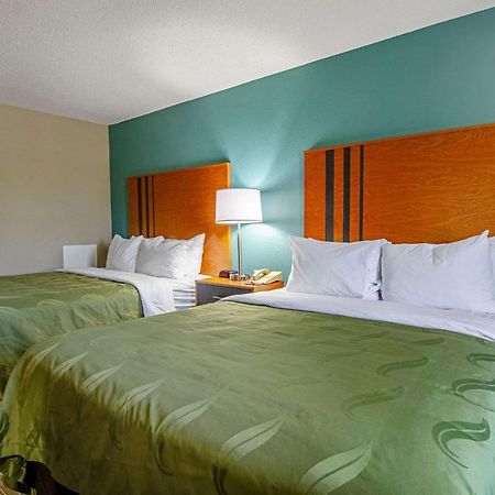 Quality Inn & Suites I-81 Exit 7 Bristol Esterno foto