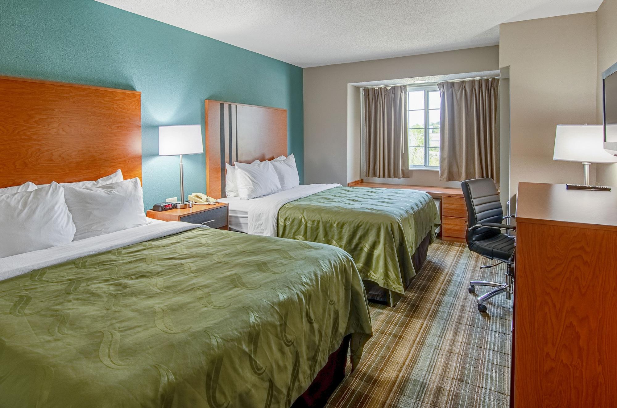 Quality Inn & Suites I-81 Exit 7 Bristol Esterno foto