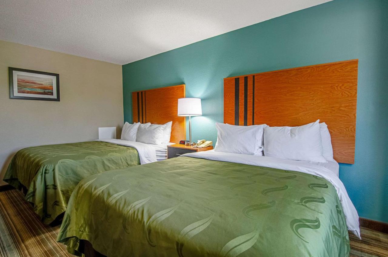 Quality Inn & Suites I-81 Exit 7 Bristol Esterno foto